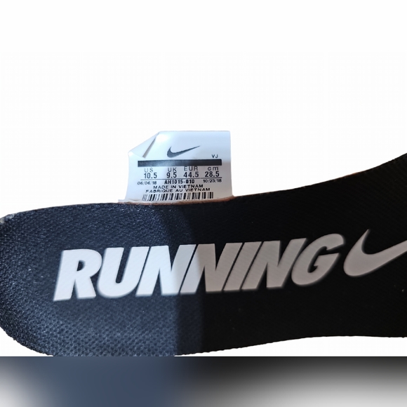 Good used condition Nike Odyssey React Flyknit Mens shoe size US 10.5 - Picture 5 of 7